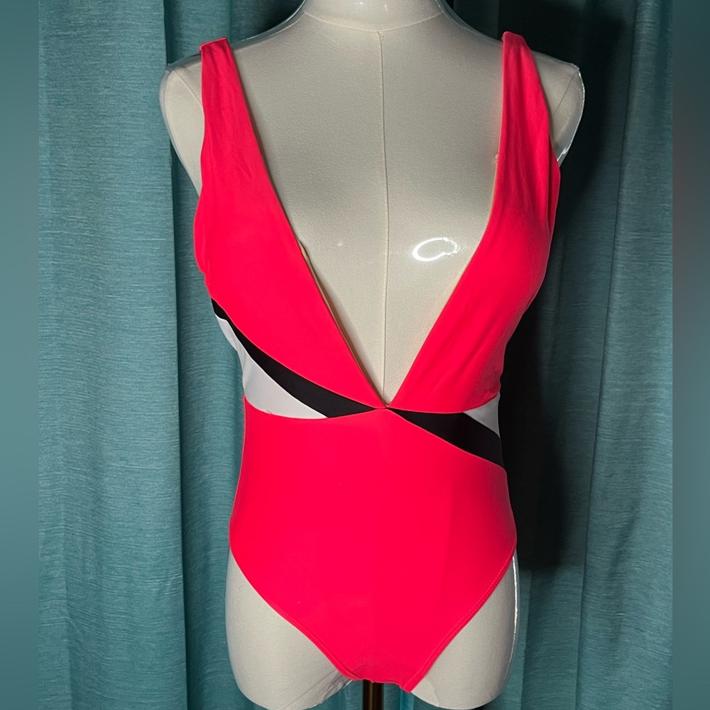 FABLETICS Electric Pink/Orange One-Piece Swimsuit BRAND NEW XS Small
